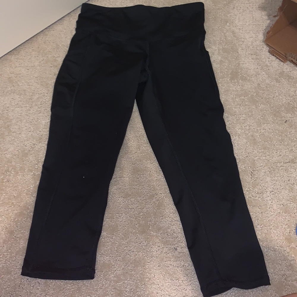 Champion, Capri, black, athletic leggings, Size M